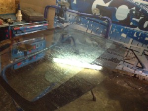 Установка лобового стекла Mitsubishi-Outlen 2013