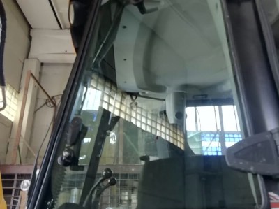 Установка стекла кабины JCB 3CX -