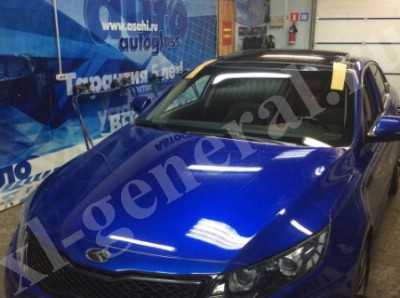 Установка лобового стекла Kia Optima -