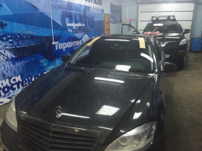 Автостекла Mercedes