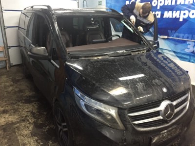 Установка лобового стекла Mercedes Vito W447 2014-