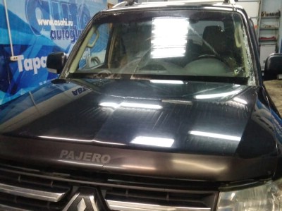 Установка лобового стекла Mitsubishi Pajero Ivshogun 2007-