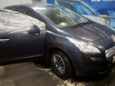 Установка опускного стекла Peugeot 3008 5008 5D 2009-2016