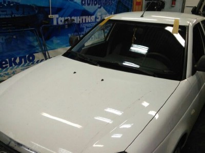 Установка лобового стекла Приора ВАЗ 2170 -