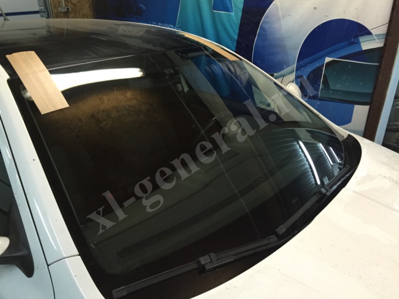 Лобовое стекло Scoda Octavia A5 2009-