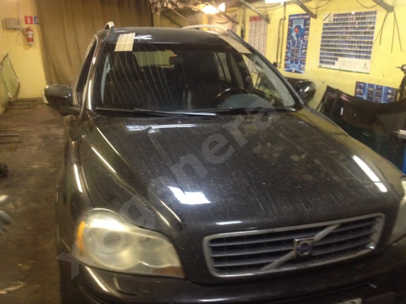 Установка автостекла Volvo