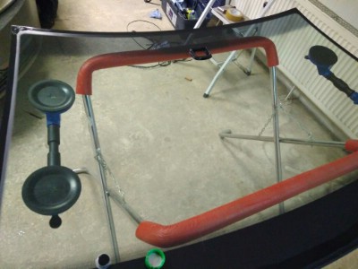 Установка лобового стекла Mercedes Sprinter SWB 2011-