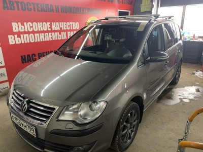 Установка автостекла на Volkswagen