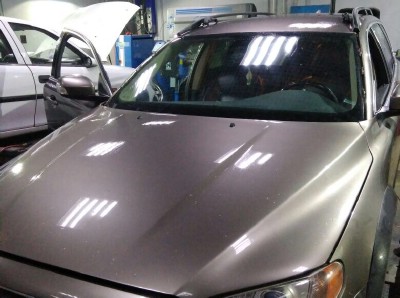 Установка лобового стекла Volvo S80 2006-