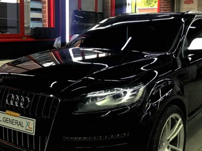 Установка лобового стекла Audi Q7 -