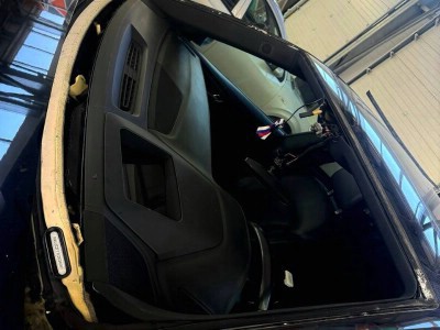 Установка лобового стекла Audi Q8 -
