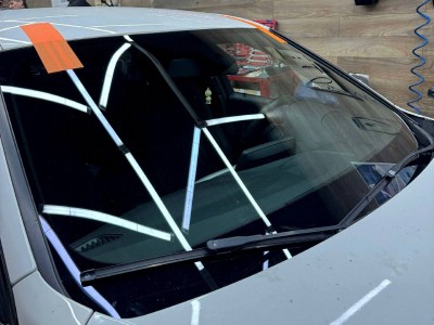 Установка лобового стекла BMW 3 (F30) -