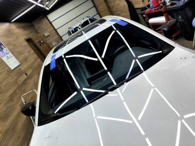 Установка лобового стекла BMW 5 Series (G30) -