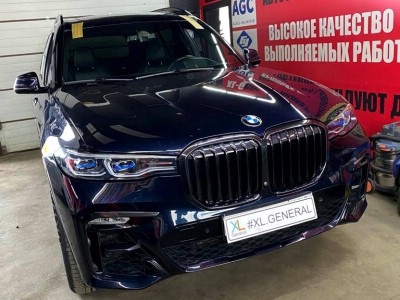Установка лобового стекла BMW X7 -