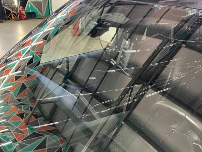 Установка лобового стекла BMW X7 -