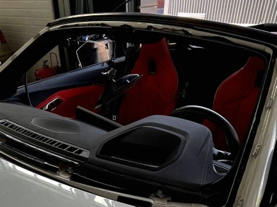 Установка лобового стекла BMW Z -