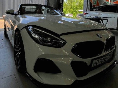 Установка лобового стекла BMW Z -