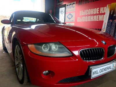 Установка лобового стекла BMW Z4 2002-2008