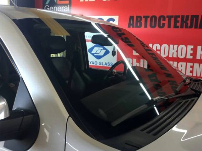 Установка лобового стекла Chevrolet Tahoe -