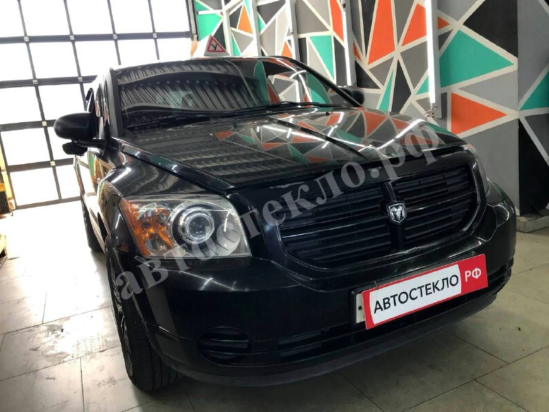 Установка автостекла Dodge