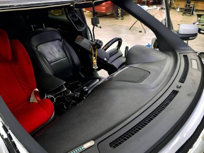Установка лобового стекла Ford Explorer V -
