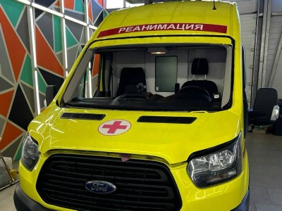 Установка лобового стекла Ford Transit