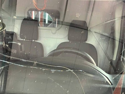 Установка лобового стекла Ford Transit -