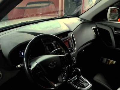 Установка лобового стекла Hyundai Creta 2016-2021