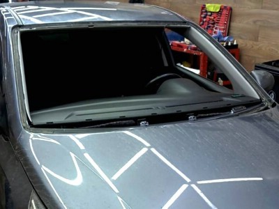 Установка лобового стекла Hyundai Solaris 2017-