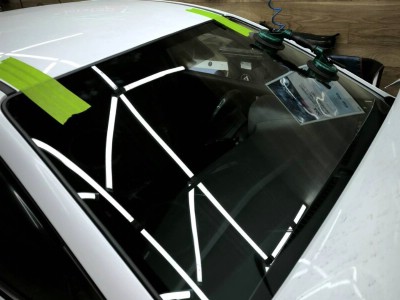 Установка лобового стекла Hyundai Solaris II 2017-2023