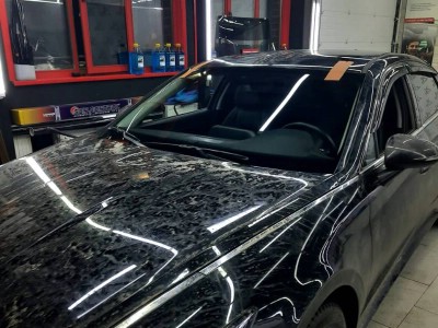 Установка лобового стекла Hyundai Sonata 2020-