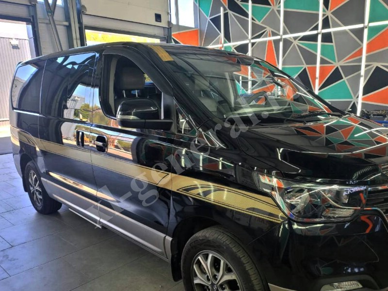 Установка автостекла Hyundai Starex 2019-