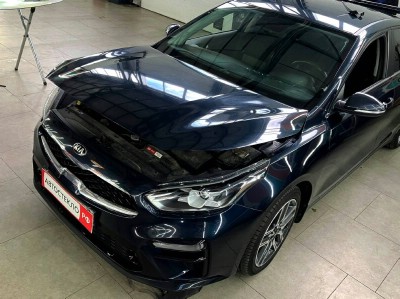 Установка лобового стекла Kia Cerato -