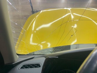 Установка лобового стекла Kia K5 -