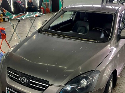 Установка лобового стекла Kia ProCeed -
