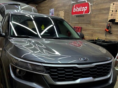 Установка лобового стекла Kia Seltos 2019-