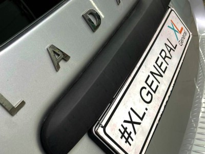 Установка лобового стекла Lada Largus