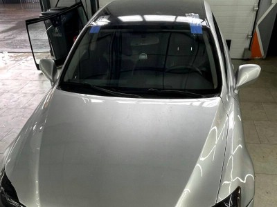 Установка автостекла на Lexus