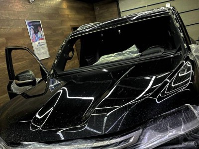Установка лобового стекла Lexus LX IV 2021-