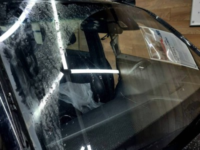 Установка лобового стекла Mercedes Benz GLK-Class X204 2008-2015