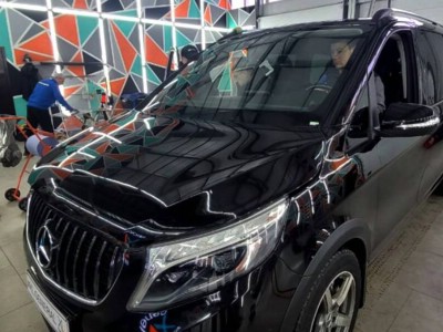 Установка лобового стекла Mercedes-Benz Vito W447 2014-