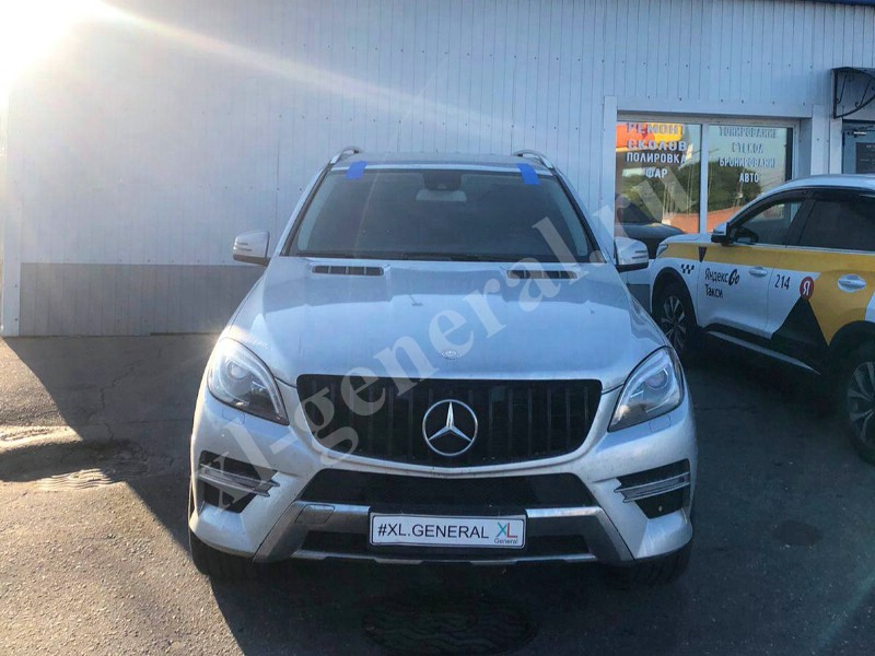 Установка автостекла Mercedes ML -