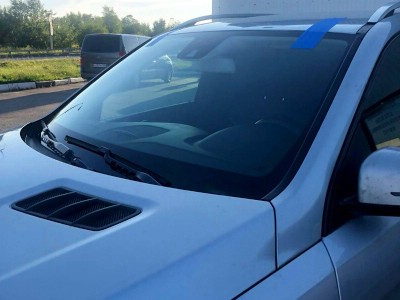 Установка лобового стекла Mercedes ML -