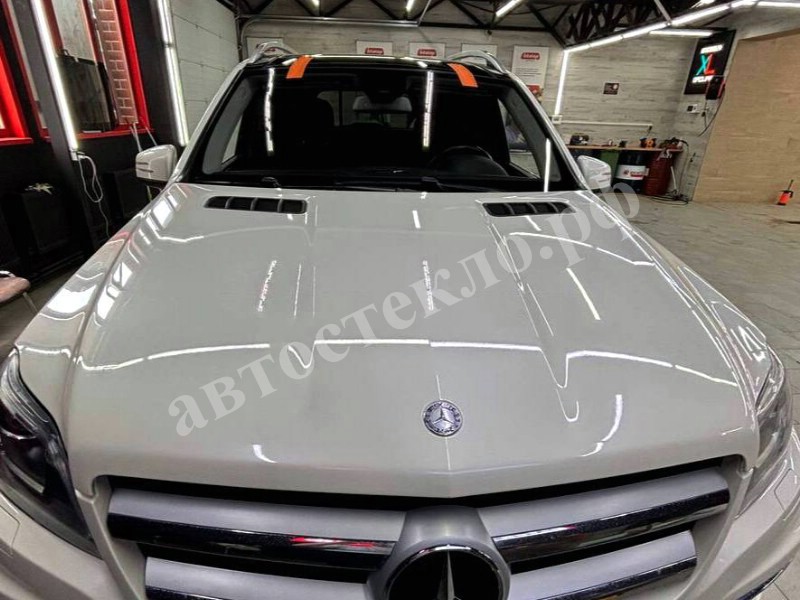 Установка автостекла Mercedes ML W166 -