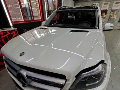 Установка лобового стекла Mercedes ML W166 -