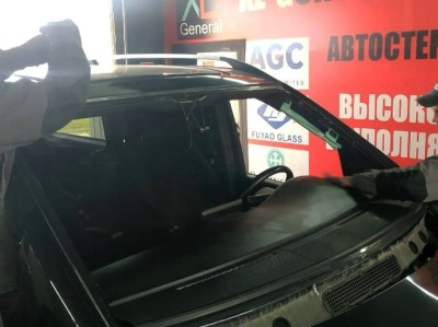 Установка лобового стекла Mercedes V-Class 2014-