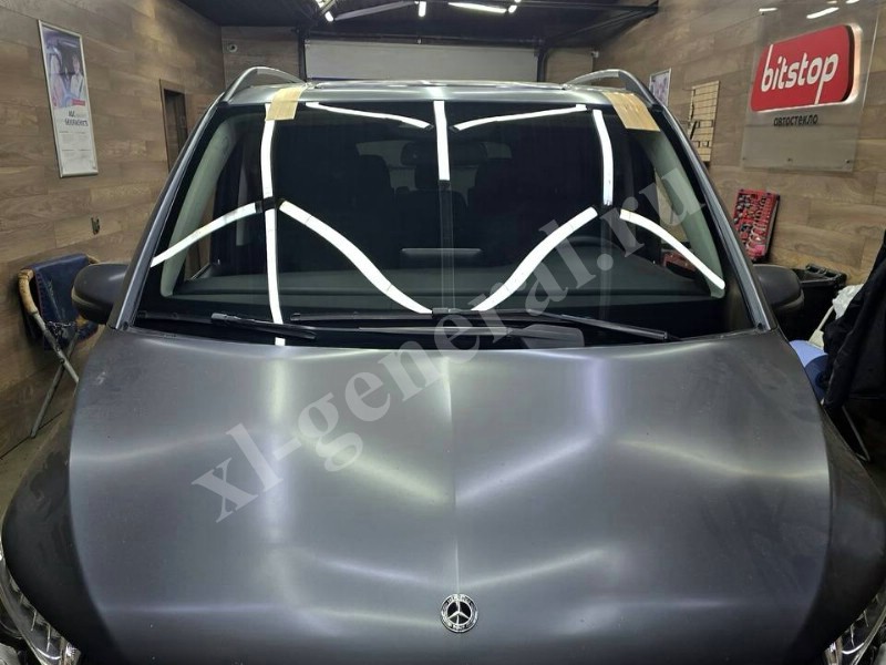 Установка автостекла Mercedes W447 -