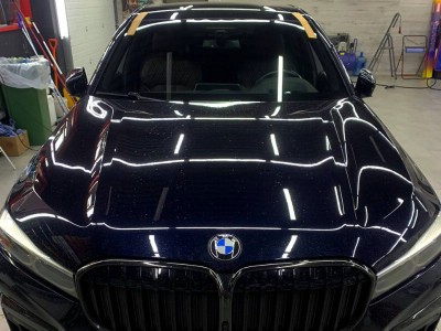 Установка лобового стекла BMW Series-7 G11 2015-