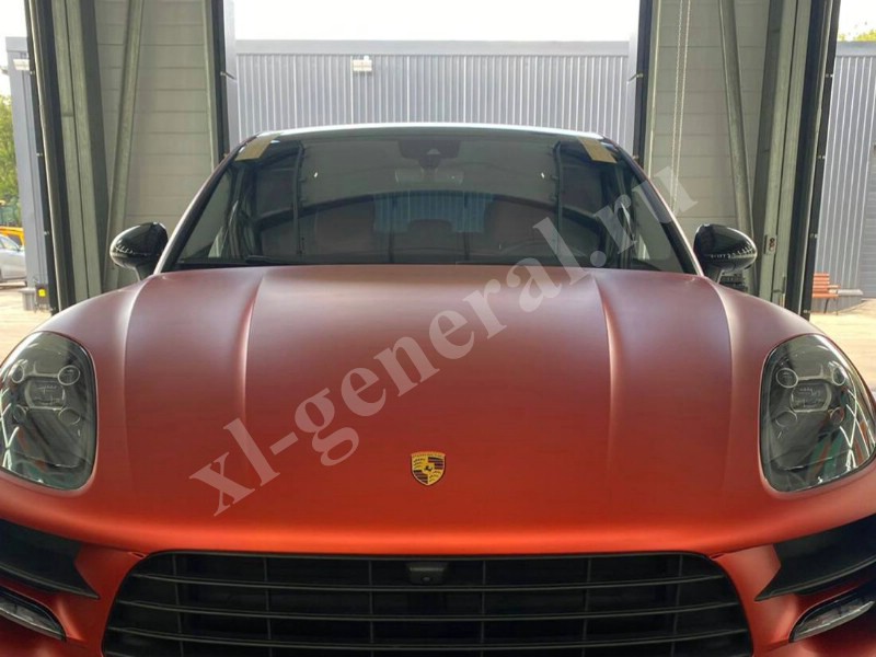 Установка автостекла Porsche Macan -