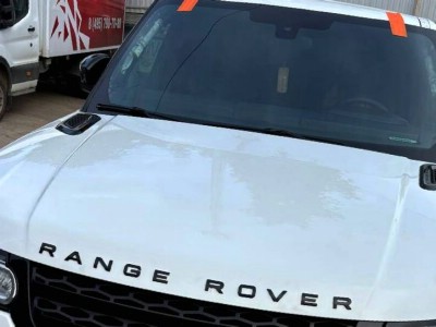 Установка лобового стекла Range Rover Sport -